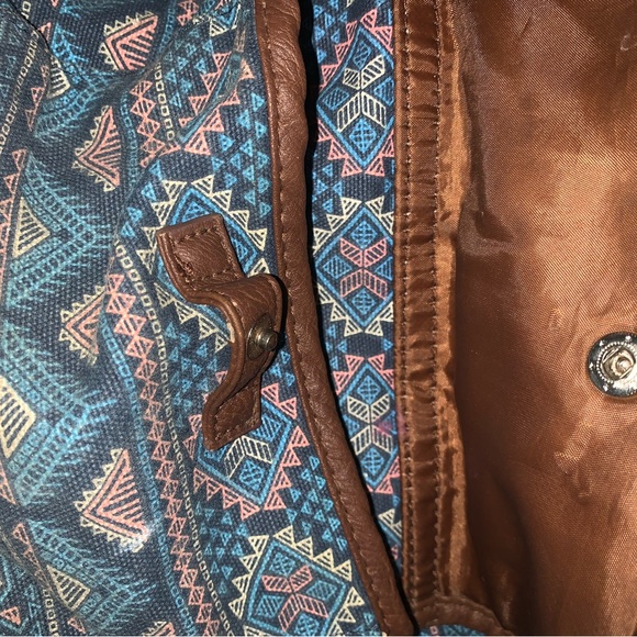 Colorful pattern Drawstring backpack - Picture 2 of 9